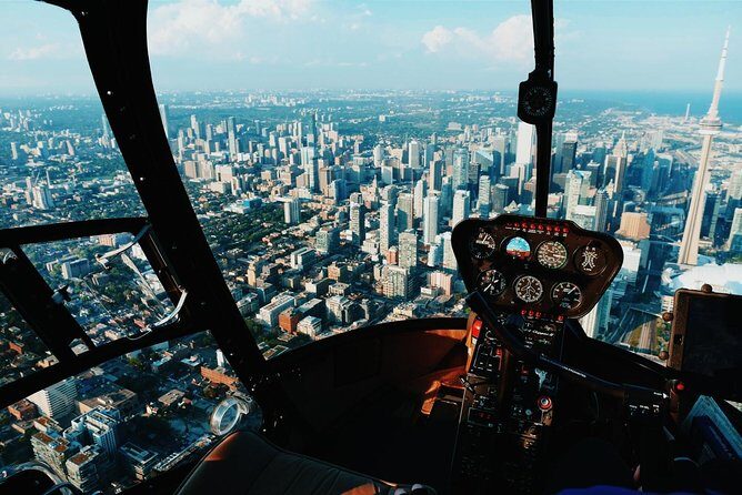 20 km Helicopter Tour over Toronto - Best Time to Fly: Afternoon vs Evening Views of Toronto