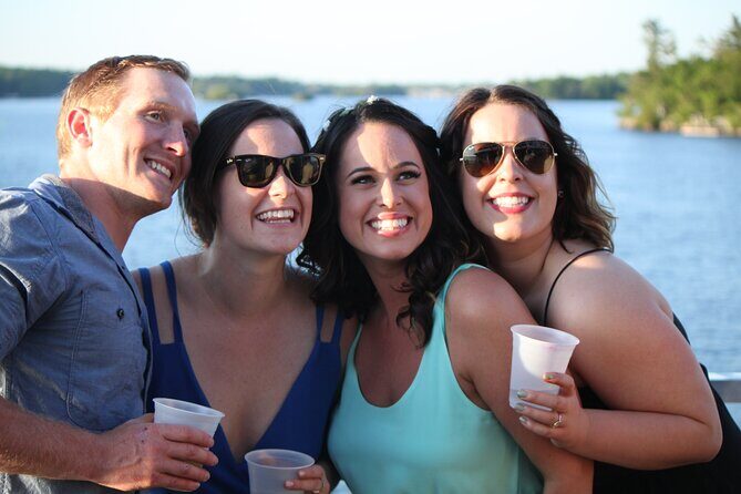 3-Hour 1000 Islands Cruise from Gananoque with views of Boldt Castle - From Bridge to Border: Seeing the Thousand Islands International Bridge