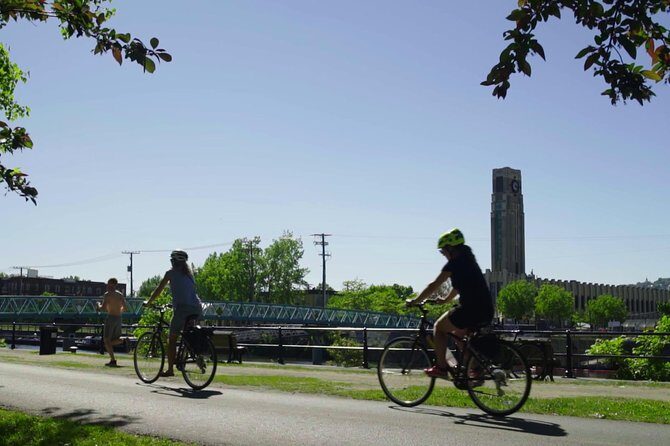 3 Hour Montreal City Bike Tour with Wine or Beer (AM & PM) - The ride in motion: from Old Montreal to the Latin Quarter