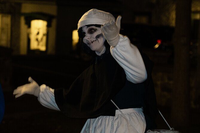 Animated Crime Walking Tour in Old Quebec - Walking, stairs, and the physical reality of Old Quebec