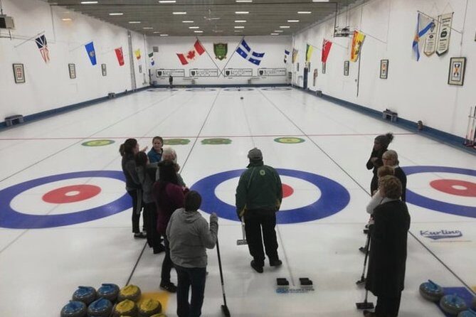 Awesome Curling Experience - 1 hour 45 minutes on the ice: sliders, brooms, and real technique