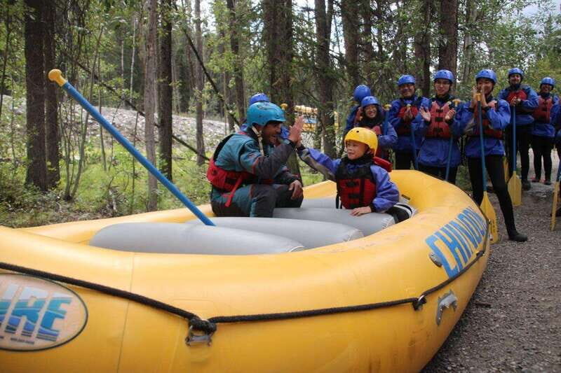 Banff: Afternoon Kananaskis River Whitewater Rafting Tour - Photos Online Plus Hollywood-Spotting: Small Extras With Big Recall Power