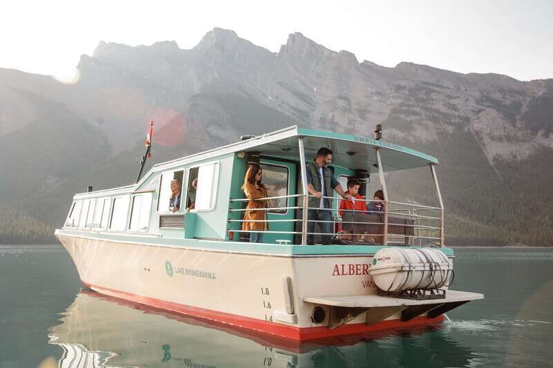 Banff: Lake Minnewanka Cruise - The Minnewanka Landing story: history told the fun way