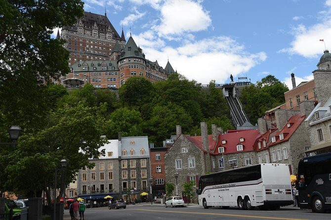 Best of Quebec City: Panoramic Bus Tour with Local Guide - Latin Quarter and modern neighborhoods: the city beyond the postcard