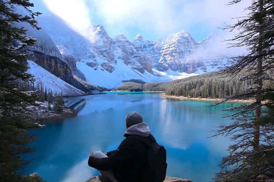 Calgary/Canmore: Banff National Park & Lake Louise Day Trip - Lake Louise and the Victoria Glacier Backdrop