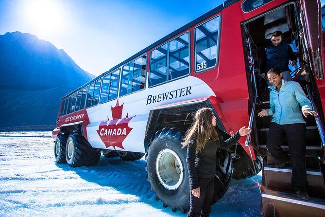 Columbia Icefield Tour with Glacier Skywalk - Getting set up at the Icefield Glacier Discovery Centre (and why timing matters)