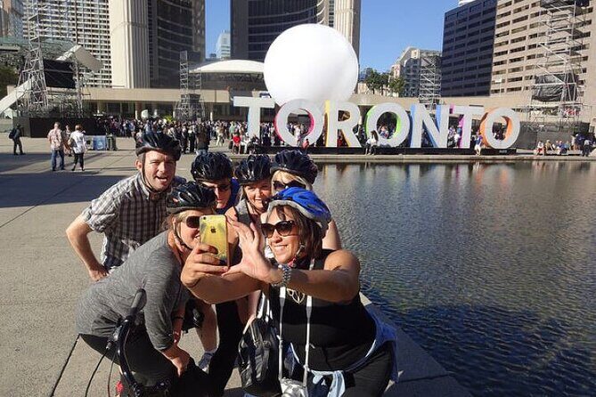 Downtown Toronto Bike Tour - From the Financial District to the Eaton Centre: downtown in motion
