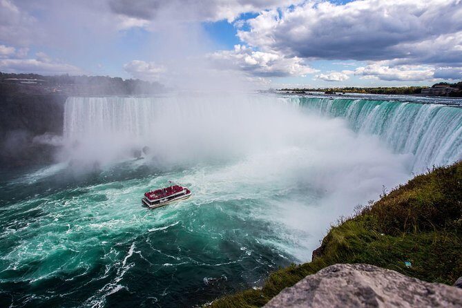 Fall for Niagara Tour - Practical logistics: meeting point, time, and what to expect from the guide