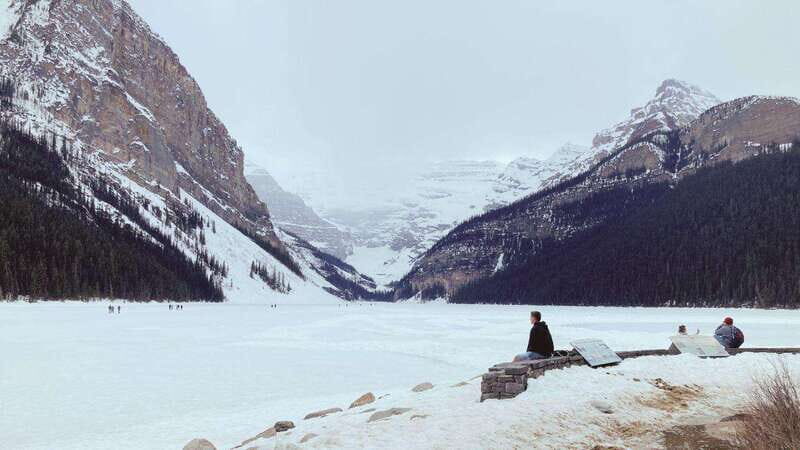 From Banff: Lake Louise and Moraine Lake Sightseeing Tour - Should you book Lake Louise and Moraine Lake from Banff?