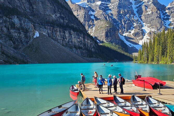 From Banff: Moraine Lake and Lake Louise Half Day Tour - How the Banff Explorer Shuttle Works (and why it feels easier)