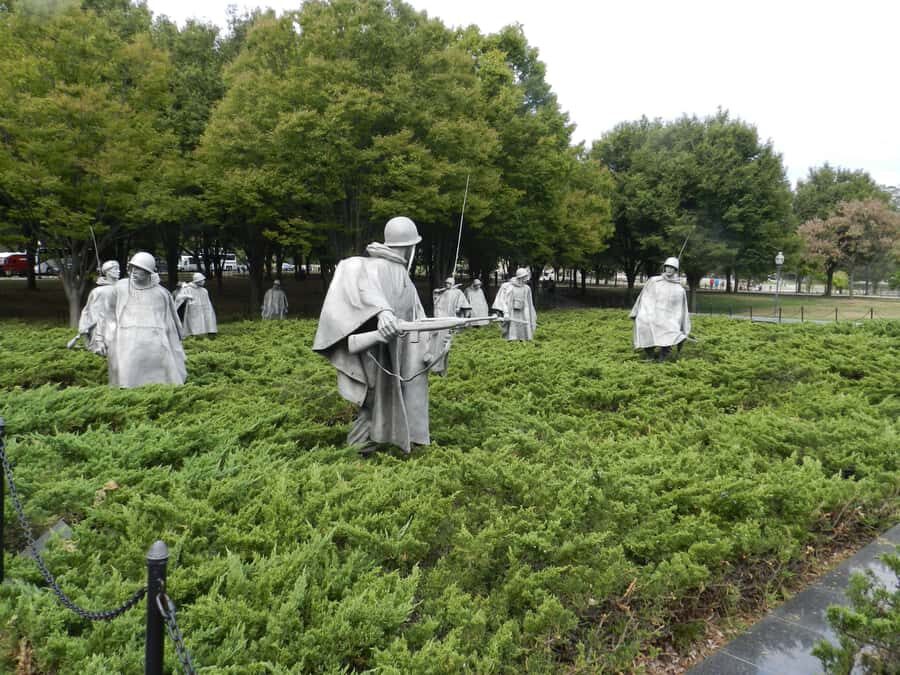From New York City: Washington and Philadelphia 1-Day Tour - The Bilingual Guide Factor: English and Spanish Make It Actually Click