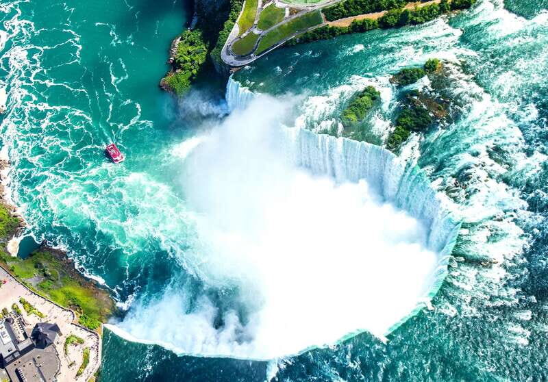 From Toronto: Niagara Falls Evening Tour With Boat Cruise - The Big Wins: what makes this evening tour worth your time
