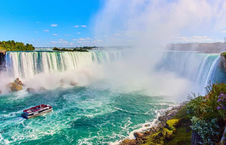 From Toronto: Niagara Falls Tour + Boat Ride and/or Journey - Photo stops along the Niagara River: where you’ll actually get the shots