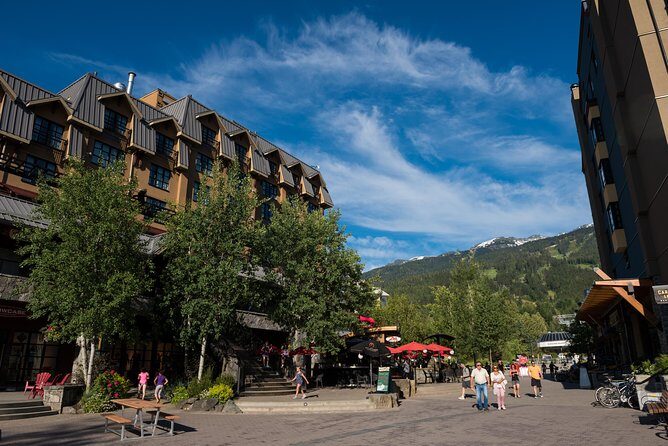 From Vancouver: Whistler & Sea to Sky Gondola with Shannon Falls - How the day really feels: timing, walking, and comfort
