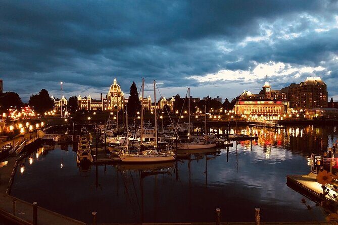 Ghostly Walking Tour in Victoria - Best for horror fans, history buffs, and skeptics