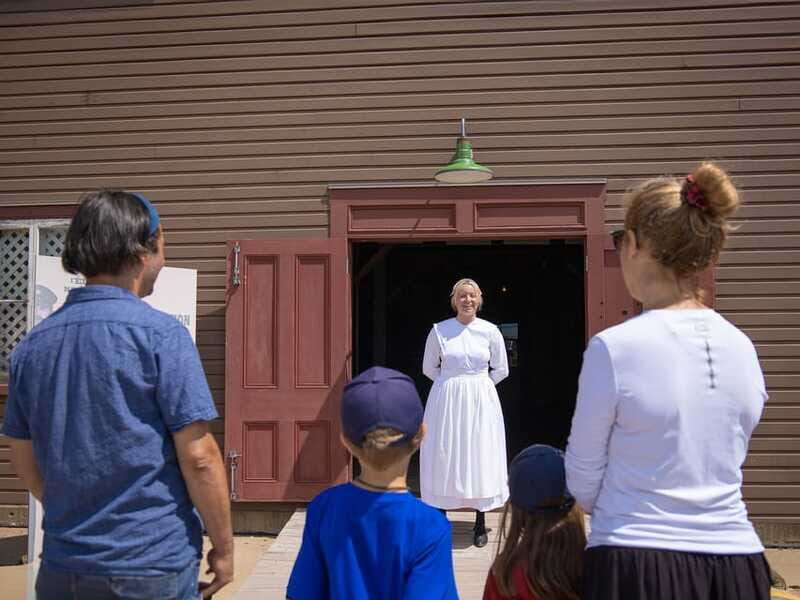 Grosse-Île: Irish Immigrant Memorial Cruise & Tour - Who Should Book This Tour?
