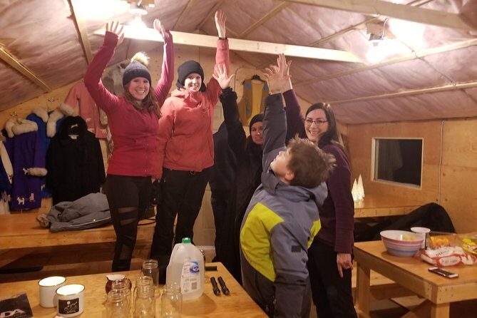 Intimate Aurora Tours Cozy Cabin Bucket List - Pickup timing, group size, and why this feels different from bus tours