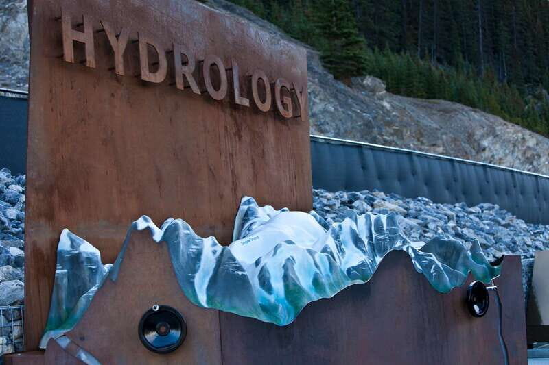 Jasper: Columbia Icefield Skywalk - Getting the best day: how this fits with Jasper and the Icefields