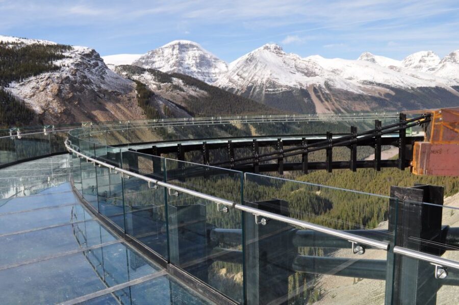 Jasper: Columbia Icefield Skywalk and Ice Explorer Ticket - Columbia Icefield Skywalk: The 279-Meter Drop