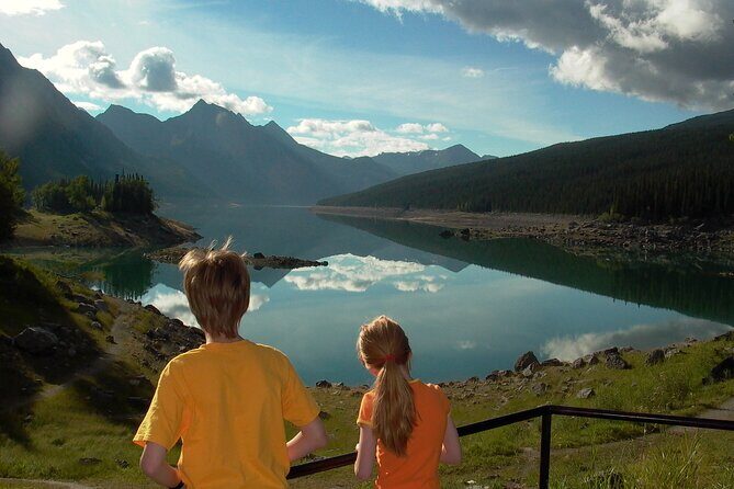 Jasper National Park Tour: Maligne Valley, Medicine Lake and Spirit Island - Price and value: is $154.71 a fair deal?