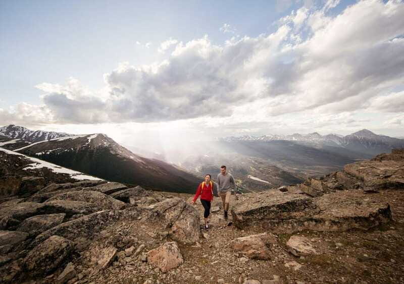 Jasper SkyTram Roundtrip Flight Ticket - Summit Cafe and Gift Shops: A Real Reason to Stay Longer