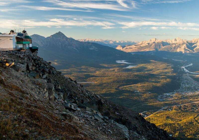 Jasper SkyTram Roundtrip Flight Ticket - Getting There From Jasper: Whistlers Road, Parking, and Timing