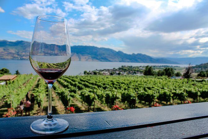 Kelowna or West Kelowna Afternoon Sightseeing Wine Tour - The afternoon schedule: what four wineries really means