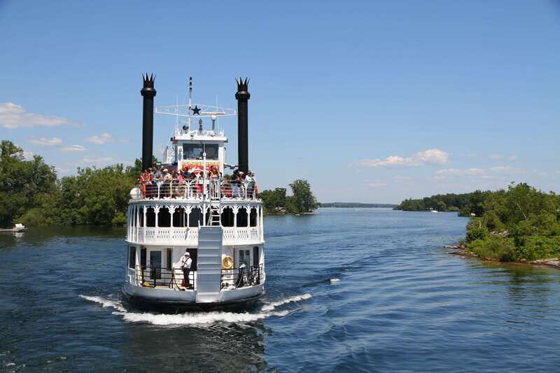 Kingston: Heart of the Thousand Islands Riverboat Cruise - The 3-hour rhythm: how the cruise feels from start to finish