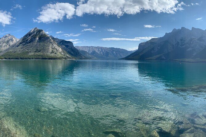 Lake Louise, Moraine Lake and the Icefields Parkway Full-Day Tour - Moraine Lake: The Photo Icon (With a Seasonal Reality Check)
