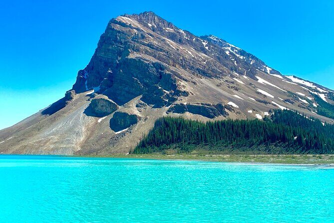 Lake Louise, Moraine Lake and the Icefields Parkway Full-Day Tour - Bow Lake: Quiet Views and Glacier Waterfalls