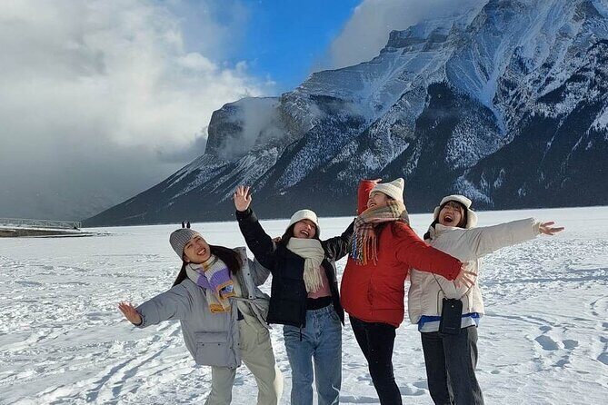 Lake Louise, Moraine Lake, Banff Tour from Calgary/Canmore/Banff - Moraine Lake Timing and the Rockpile View That People Drive for