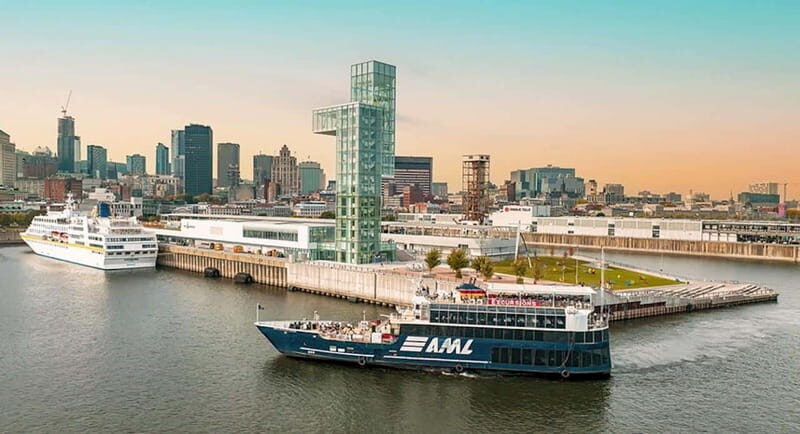Montréal: 3 or 5-Course Dinner Cruise with DJ & Dancing - Getting On Board at Grand Quai du Port de Montréal