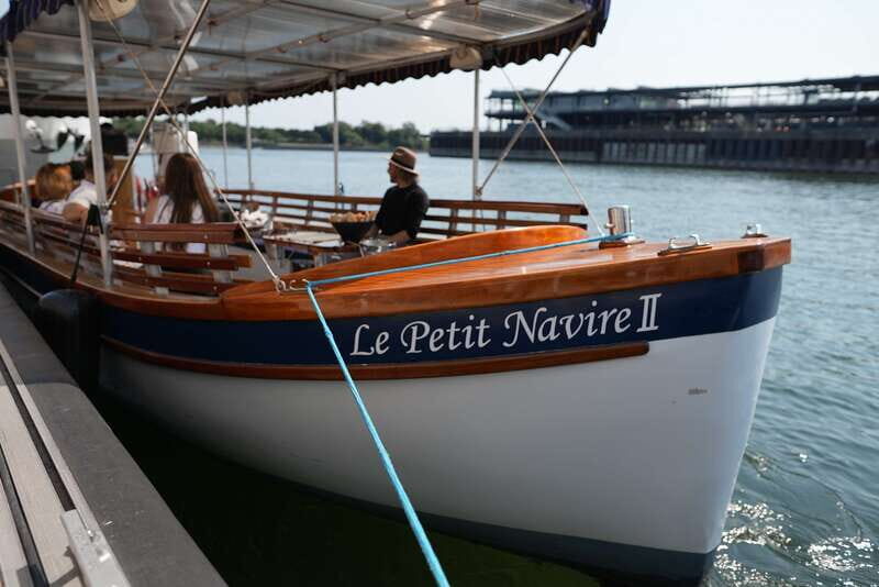 Montreal: Electric Boat Cruise with Onboard Drinks - Key things I think you’ll enjoy