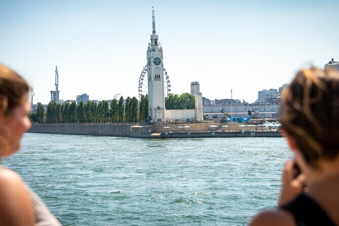 Montreal History Guided Sightseeing Cruise - La Ronde and the shoreline: why the “in-between” parts matter