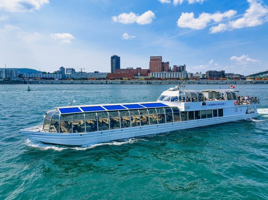 Montreal: Le Bateau-Mouche St. Lawrence Sightseeing Cruise - 1 hour vs 1.5 hours: what you gain in real life