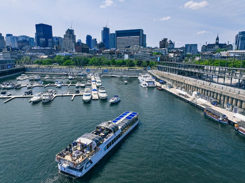 Montreal: Le Bateau-Mouche St. Lawrence Sightseeing Cruise - The sights you’ll recognize immediately: Clock Tower, bridge views, and Habitat 67