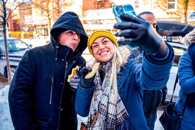 Montreal Mile End Authentic Food Tour with 7 Delicacies Tastings - Quick hits