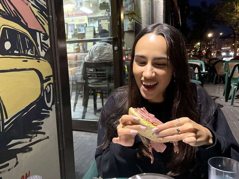Montréal: Mile End Foodie Tour with Tasting - Mile End is the real star of the walking tour