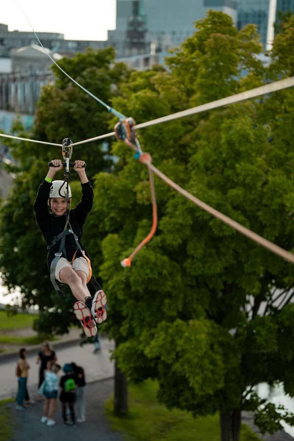 Montreal Old Port: Urban Zipline Ticket - FAQ