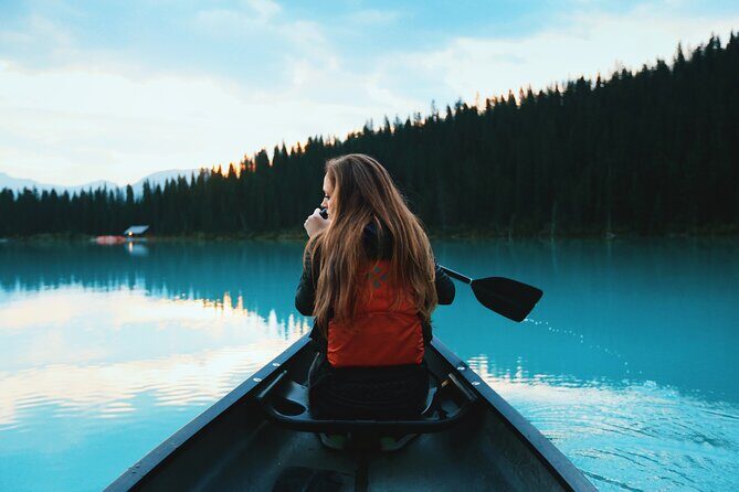 Moraine Lake & Lake Louise Sunrise | Award-Winning Premium Tour - Who should book this tour, and who might prefer independence
