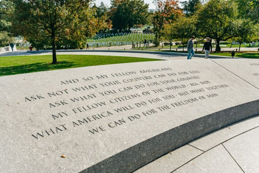 New York City: Full-Day Washington DC City Highlights Tour - Price and what you get for $149 from New York