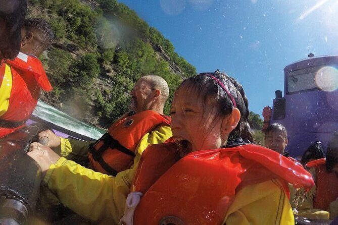 Niagara Falls Canada Open-Top (Wet) Jet Boat Tour - Check-in timing at 55 River Frontage Road (and why you should arrive early)