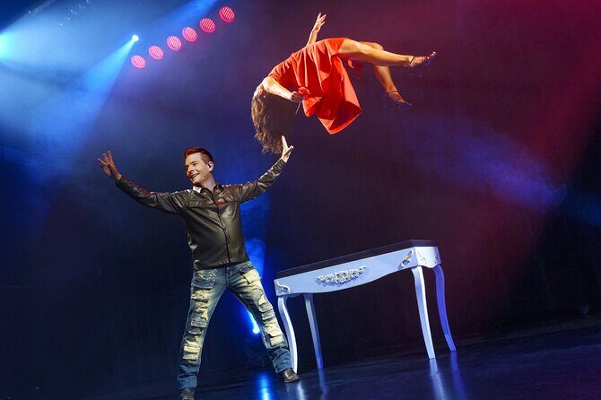 Niagara Falls, Canada: Wild Magic Show Ticket - The Performers: Greg Frewin and Alexandra Lead the Wonder