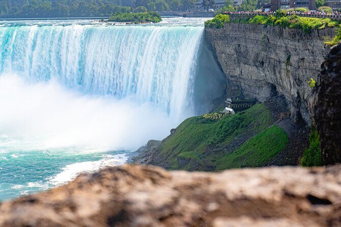 Niagara Falls Day Tour from Toronto and Skip the Line Boat Cruise - Maple Leaf Place Tasting: Quick, Fun, and Actually Useful