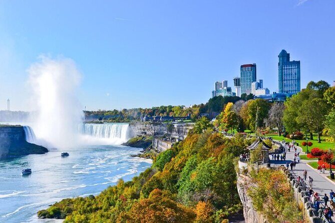 Niagara Falls Day Tour from Toronto Includes Boat Tour and Winery - Stop 4: Niagara-on-the-Lake for old-town wandering and boutique browsing