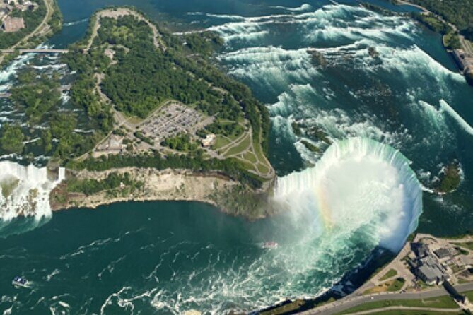 Niagara Falls Day Tour Includes Boat Cruise, Winery Stop & Lunch - Table Rock Welcome Centre: Your Up-Close Mist Hour