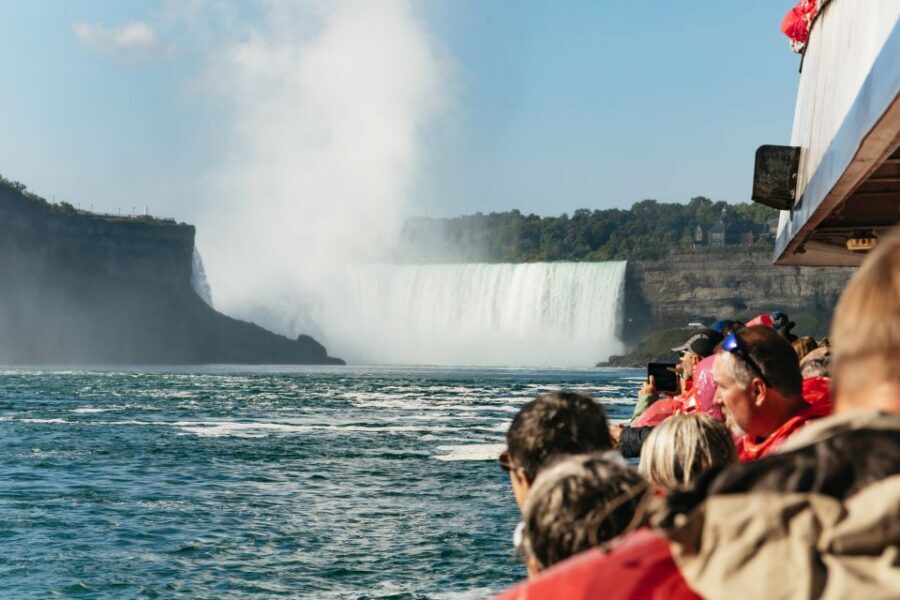 Niagara Falls: Early Access Boat & Journey Behind the Falls - Weather Reality: How Rain Changes the Experience