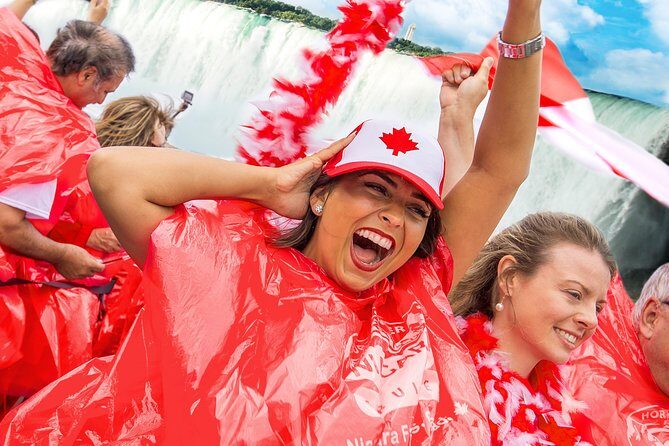 Niagara Falls from Toronto: Skip-the-Line Boat & Skylon Tower - The 3 hours of free time at Niagara Falls: how to use it well