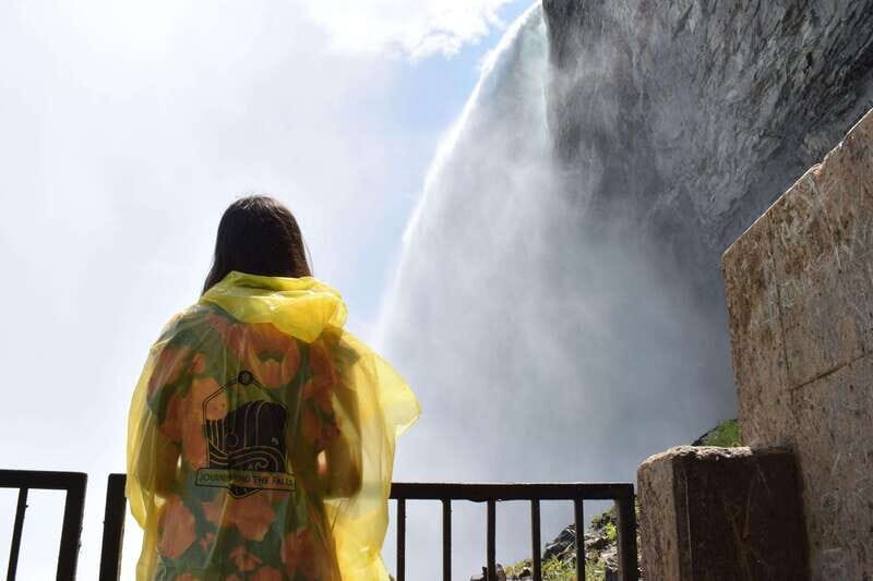 Niagara Falls from Toronto: Skip-the-Line Boat, Tower & JBF - Niagara Parkway Stops: Floral Clock, Power Stations, and Whirlpool Views
