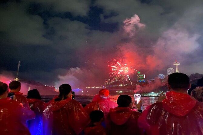 Niagara Falls Premium Night Tour: Fireworks Boat Cruise & Dinner - Guides Matter More Than You Think